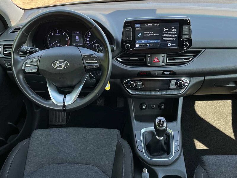 Hyundai i30 CW Diesel i30 CW 1.6CRDi Klass LR 116